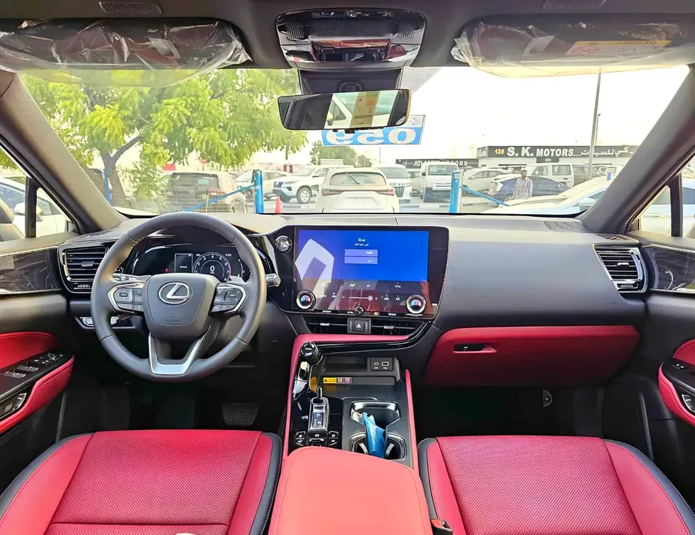 Lexus NX 350 2025 GCC Specs - Brand New Condition - Image 8