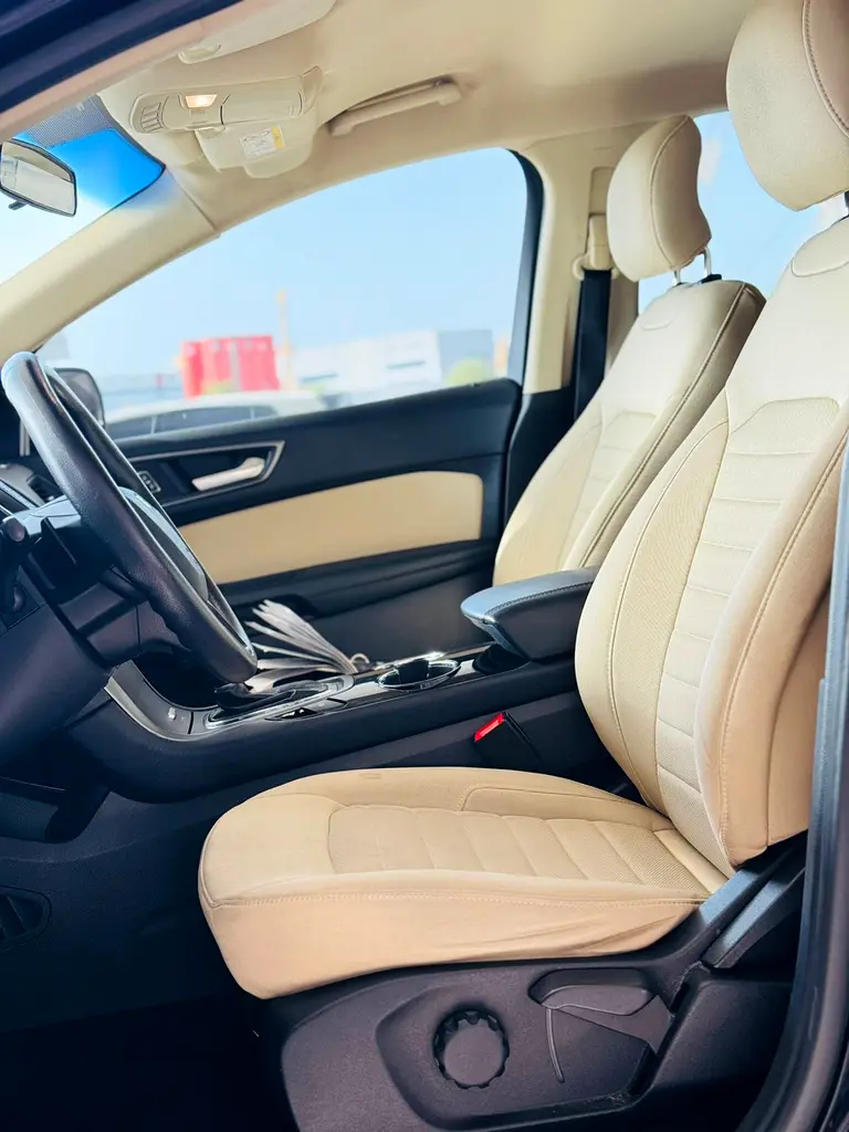 Ford Edge SEL 2017 | GCC Specs | Well Maintained - Image 10