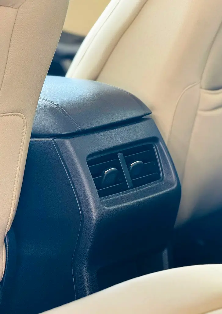 Ford Edge SEL 2017 | GCC Specs | Well Maintained - Image 17