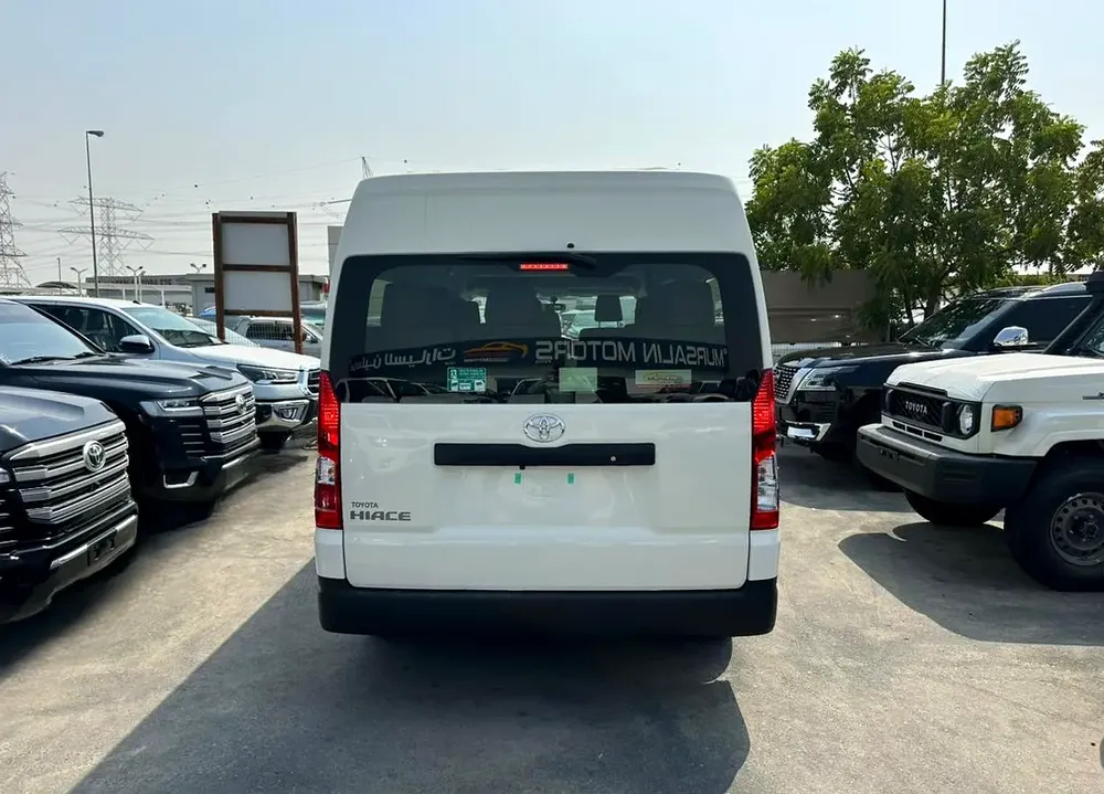 Toyota Hiace High Roof 2.8L DSL M/T 2025 - Image 6