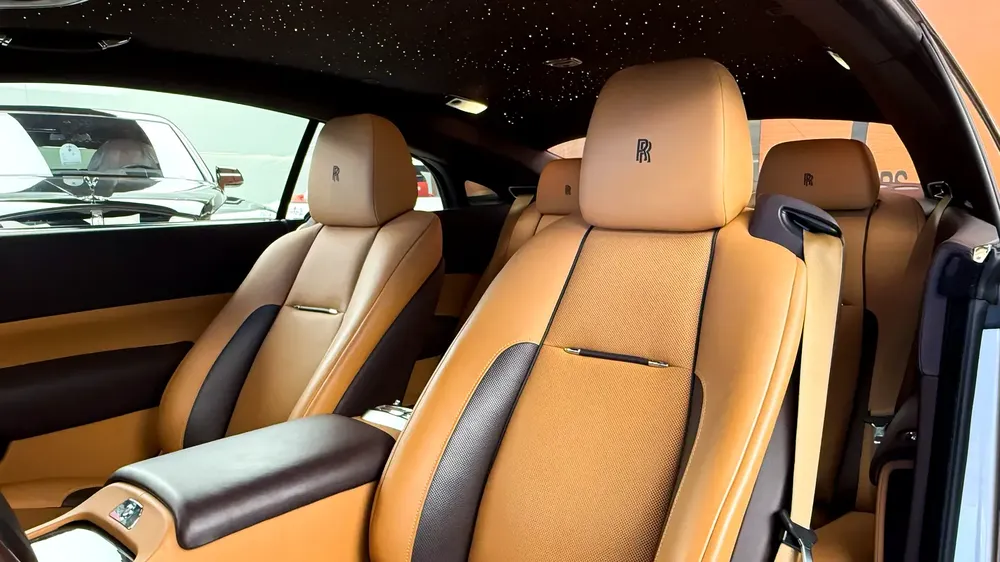 Rolls-Royce Wraith 2019 - GCC - Image 11