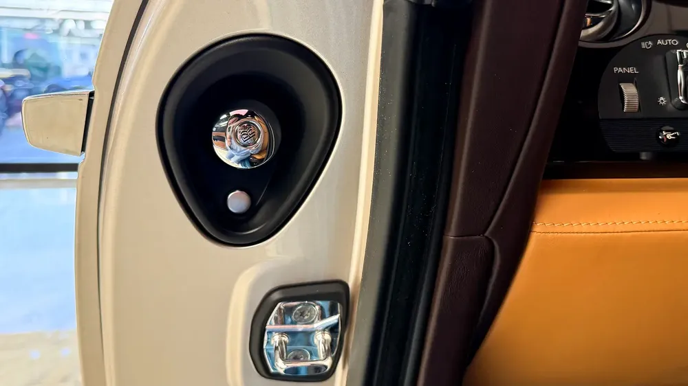 Rolls-Royce Wraith 2019 - GCC - Image 14