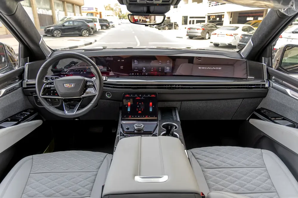 2025 Cadillac Escalade V GCC Specs - Image 10