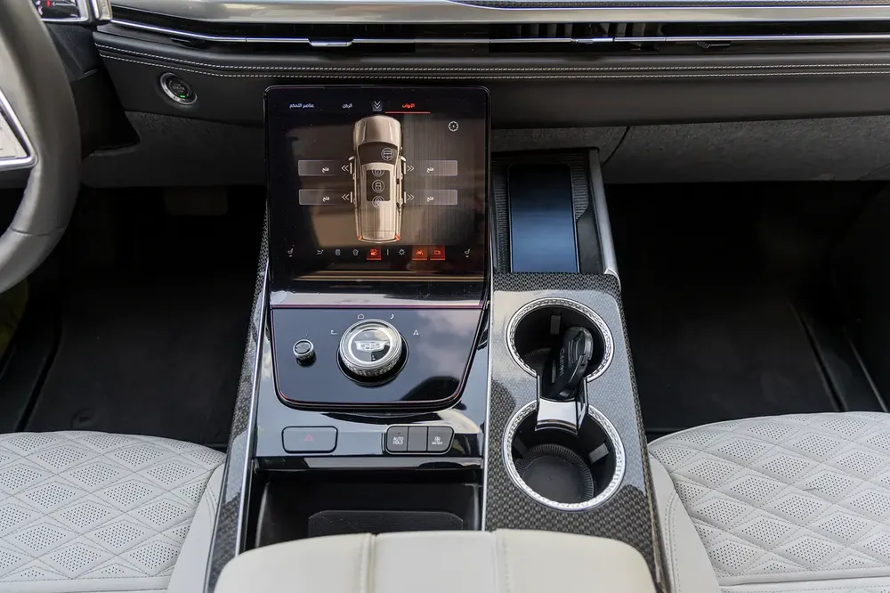 2025 Cadillac Escalade V GCC Specs - Image 18