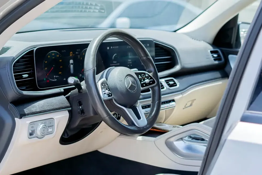 Mercedes-Benz GLS 450 4MATIC 2020 - Image 8