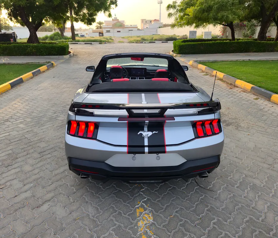 2024 Ford Mustang with comprehensive warranty and service contract, ensuring reliability - Image 18