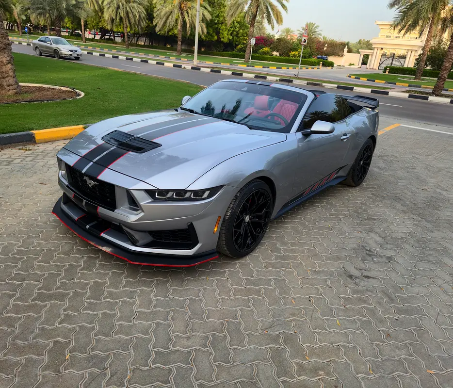 2024 Ford Mustang with comprehensive warranty and service contract, ensuring reliability - Image 19