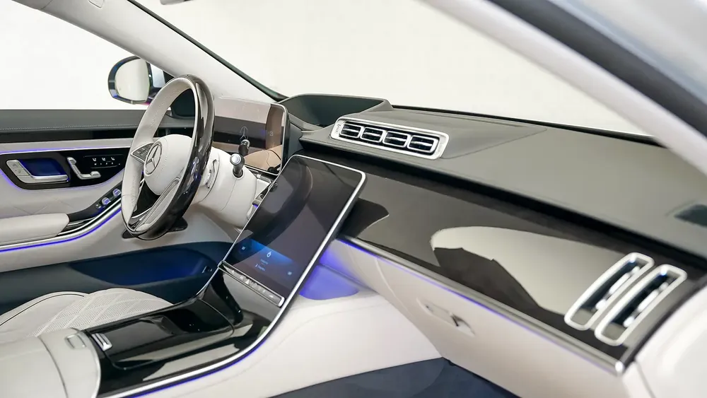 UAE's Very Best Example | 2 Years Free Servicing | AED 5,881 Per Month - Image 7