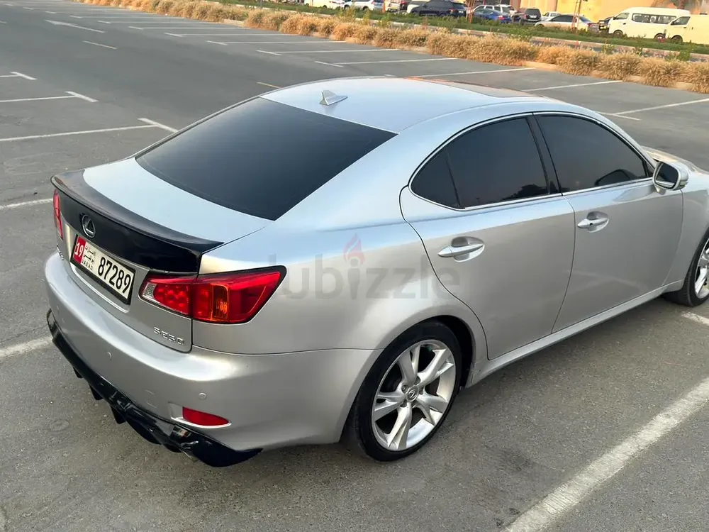 Lexus is 250 for sale well maintained - Image 6