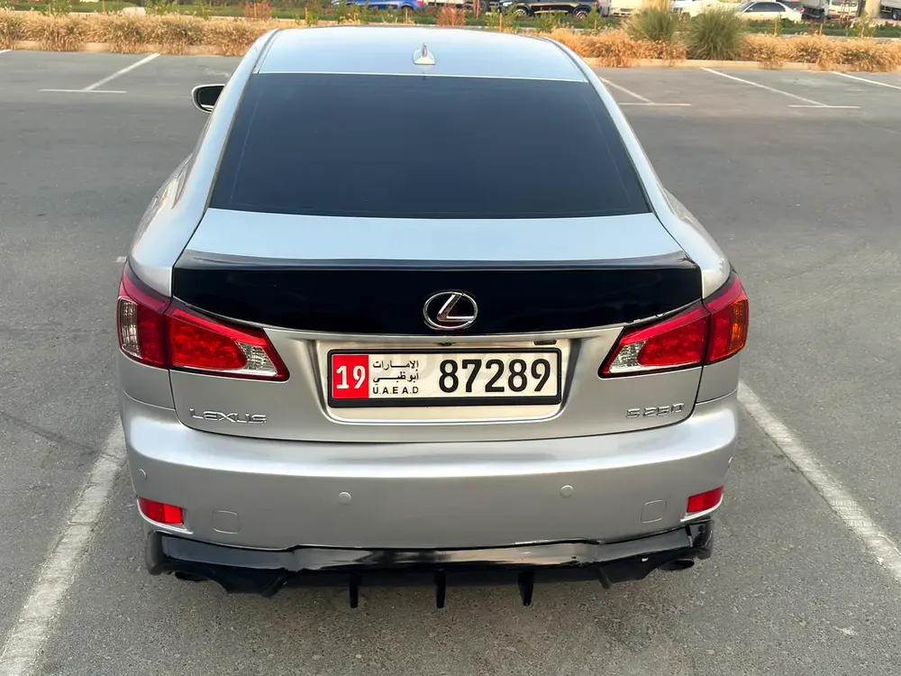 Lexus is 250 for sale well maintained - Image 7