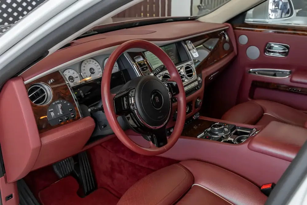 Rolls-Royce | Ghost | Standard | GCC Specs | 2016 - Image 15