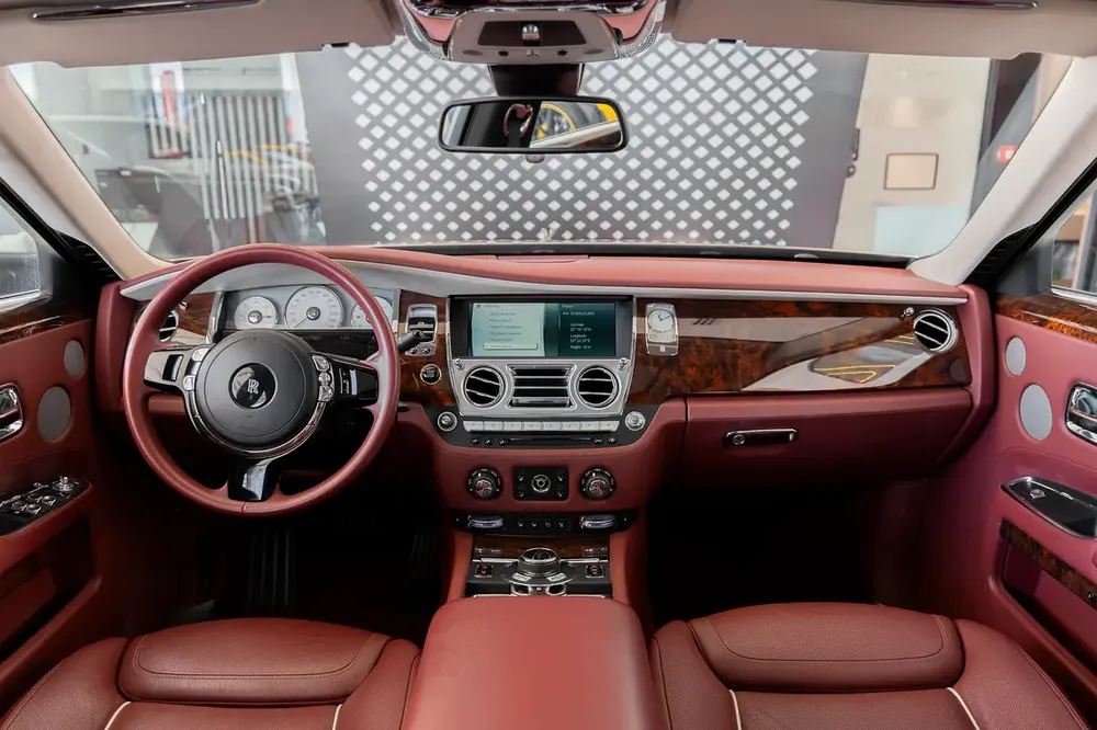 Rolls-Royce | Ghost | Standard | GCC Specs | 2016 - Image 9