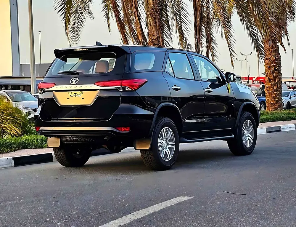 Toyota Fortuner 2026 GCC Specs - Image 4