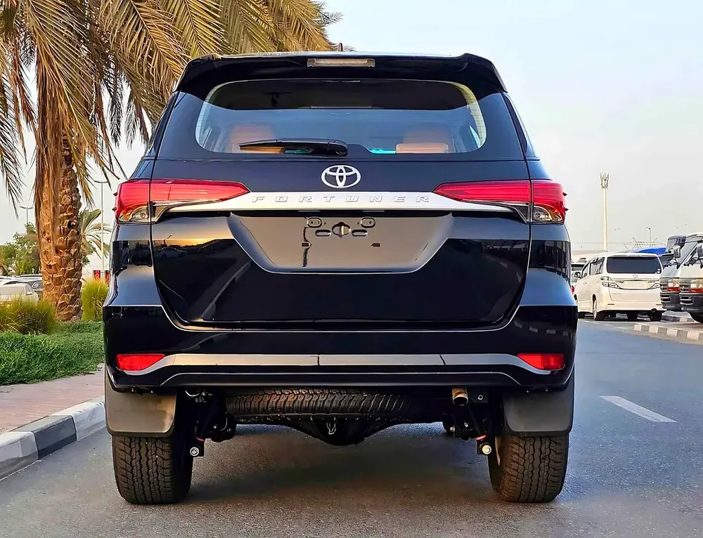 Toyota Fortuner 2026 GCC Specs - Image 5