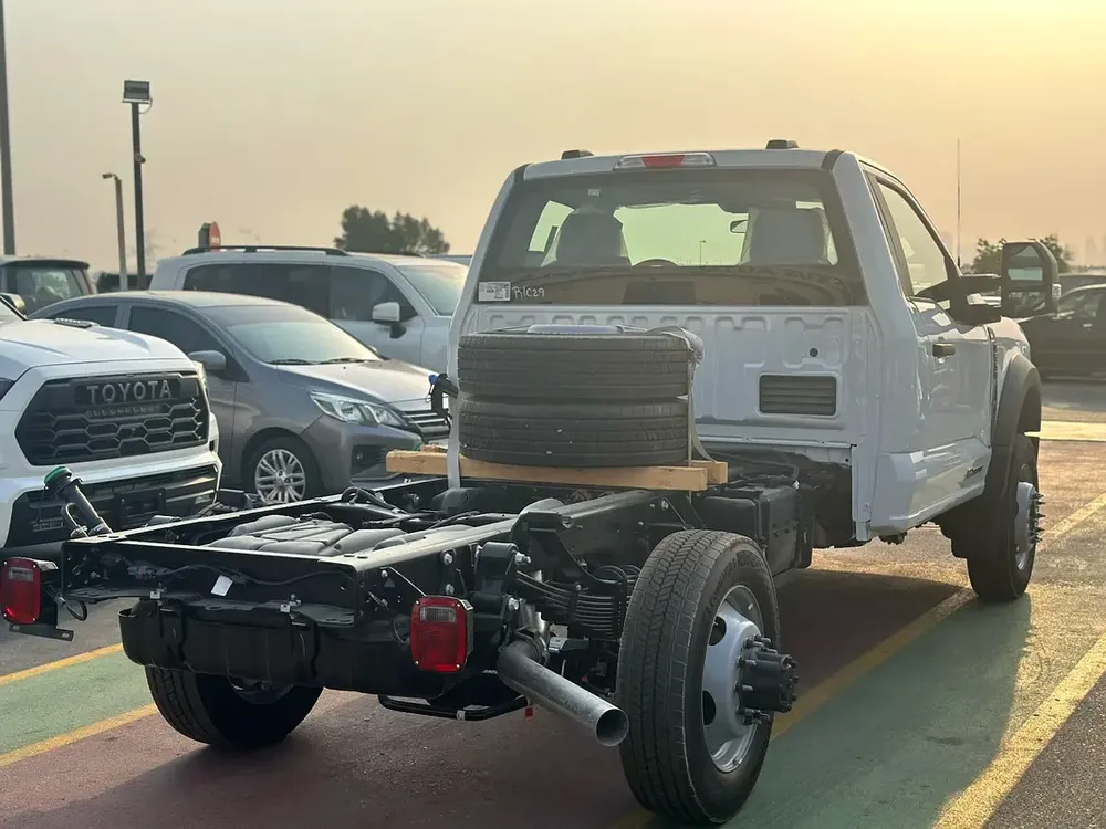 2026 Ford F550 6.7L - 145” XL - Image 8