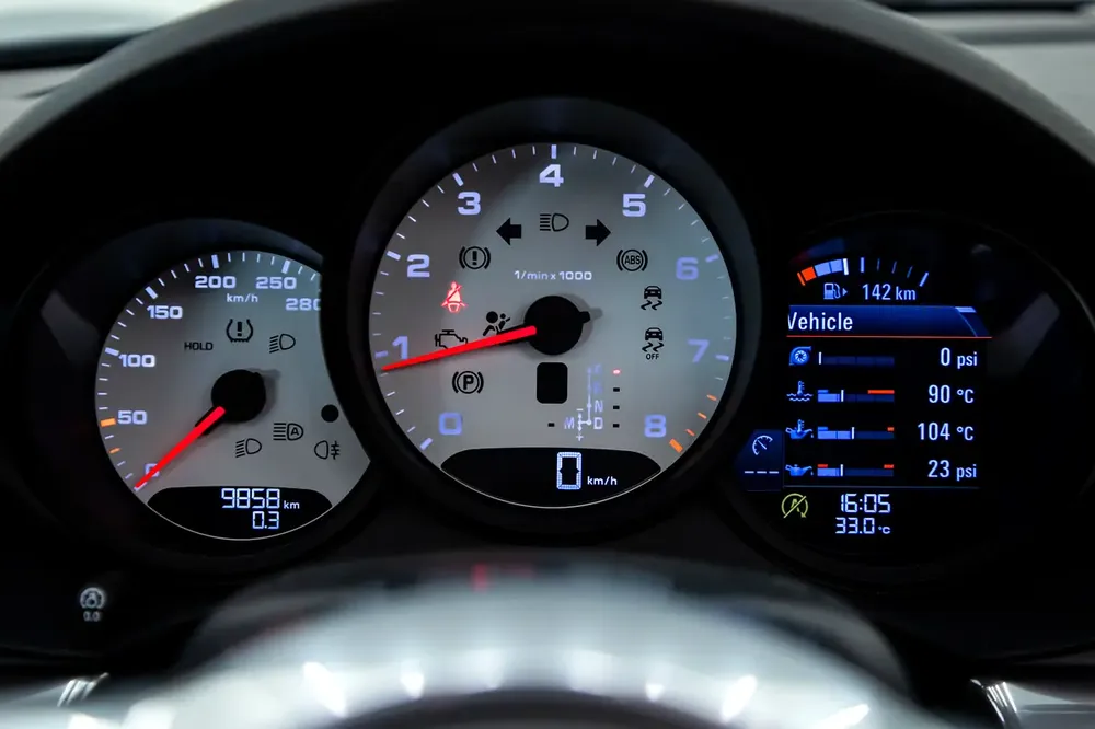 2024 PORSCHE 718 BOXSTER ‖ GCC SPECS ‖ 2.0L 300HP ‖ WITH WARRANTY| LIKE.ALMOST BRAND NEW - Image 14
