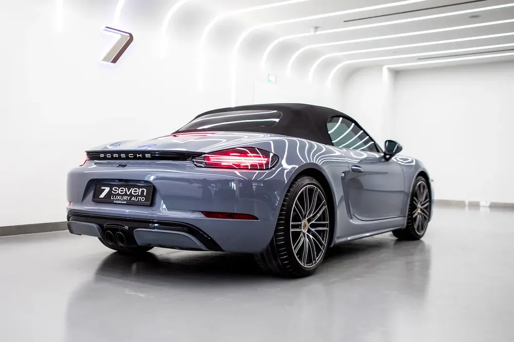 2024 PORSCHE 718 BOXSTER ‖ GCC SPECS ‖ 2.0L 300HP ‖ WITH WARRANTY| LIKE.ALMOST BRAND NEW - Image 5