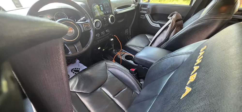 Jeep Wrangler Unlimited Sahara Full Options 2014 GCC Specs - Image 12