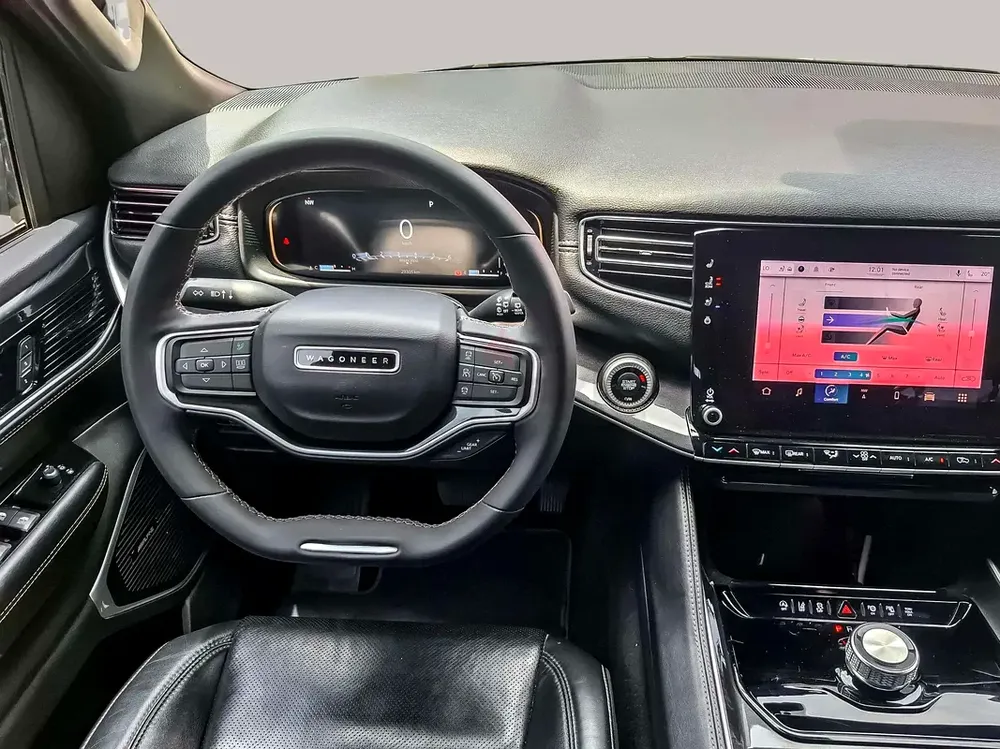 AED 2279/month | 2022 Jeep Grand Wagoneer Series I | GCC Specs | Ref#459012 - Image 10