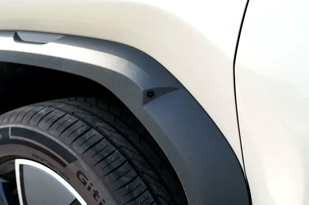 BYD Leopard Titanium 3 4WD - Image 18