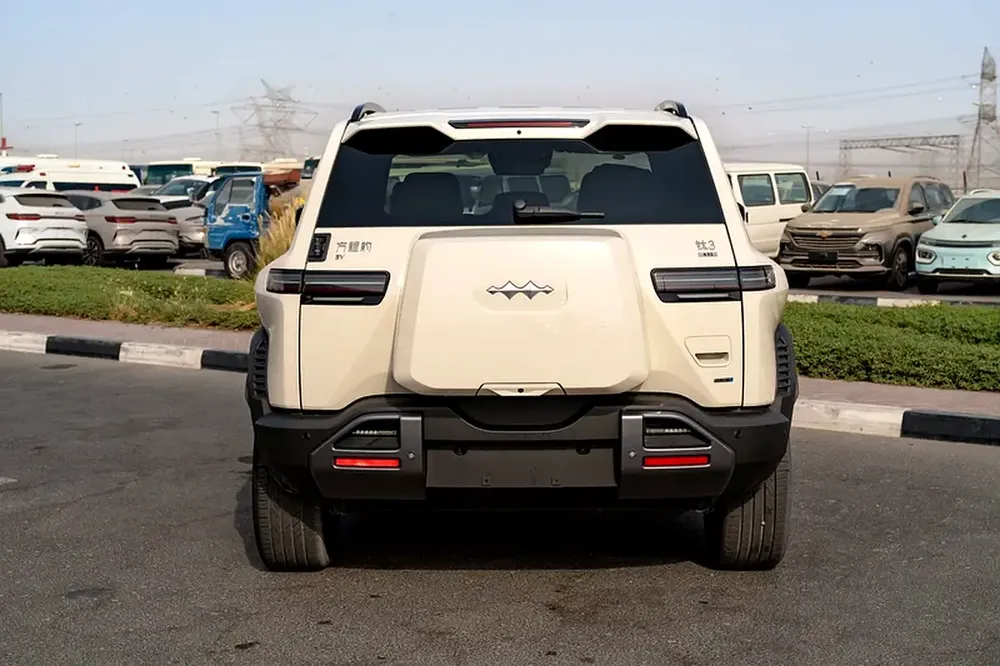 BYD Leopard Titanium 3 4WD - Image 5