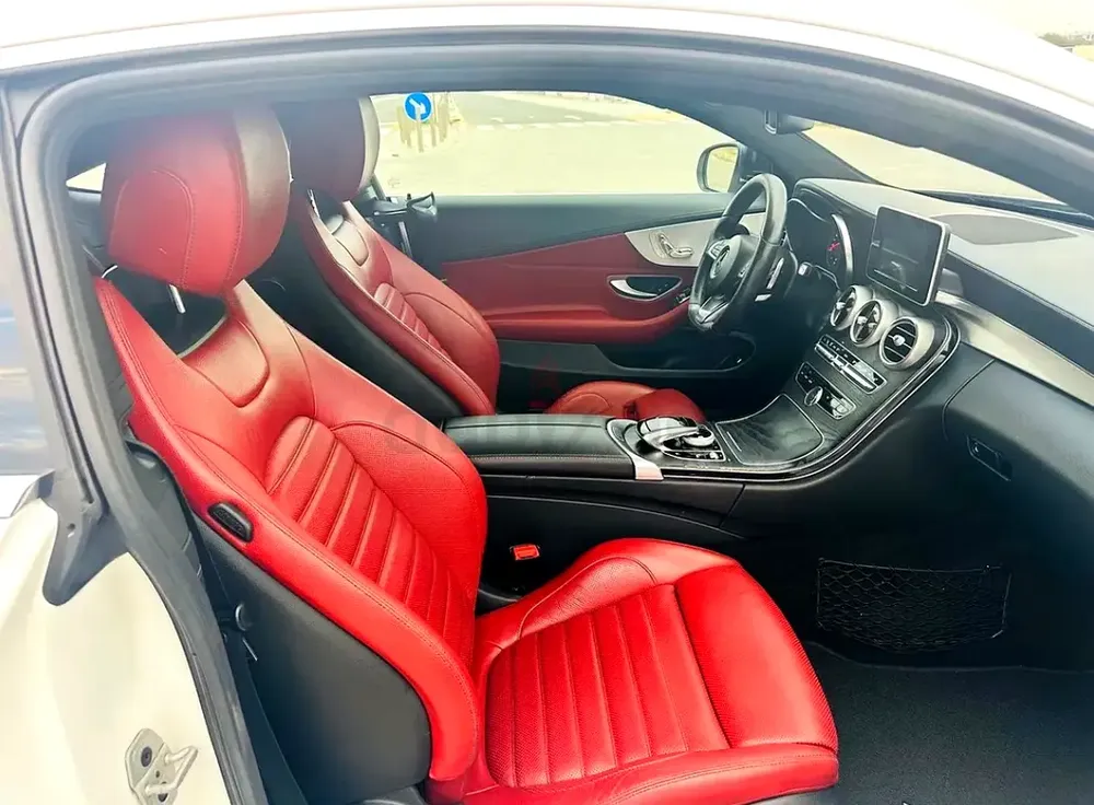 2018 Mercedes-Benz C-Class C200 Coupe | GCC Specs | Low Mileage - Image 9