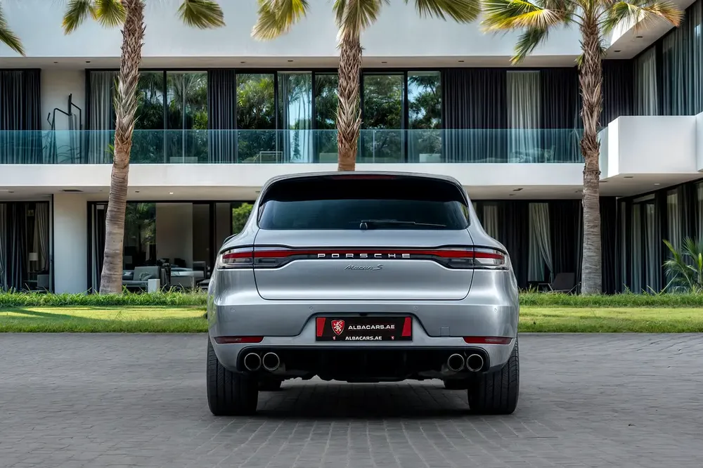 3,525 P.M | Porshce Macan S | 0% Downpayment | Fantastic Condition! - Image 5