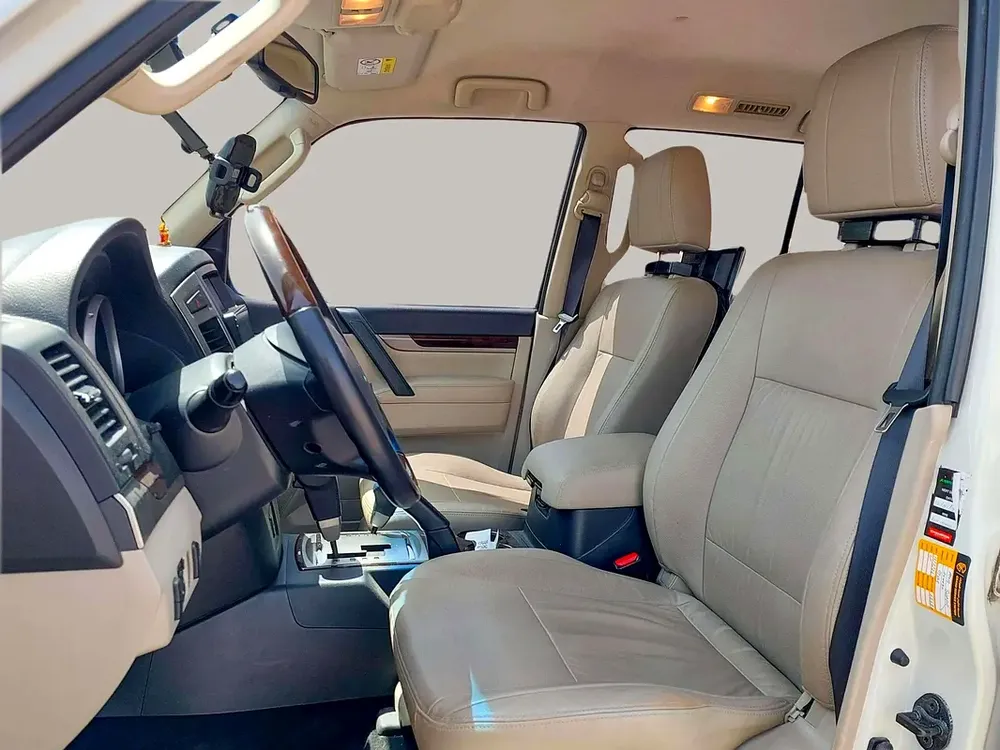 AED 988/month | 2020 Mitsubishi Pajero  | GCC Specs | Ref#469339 - Image 11