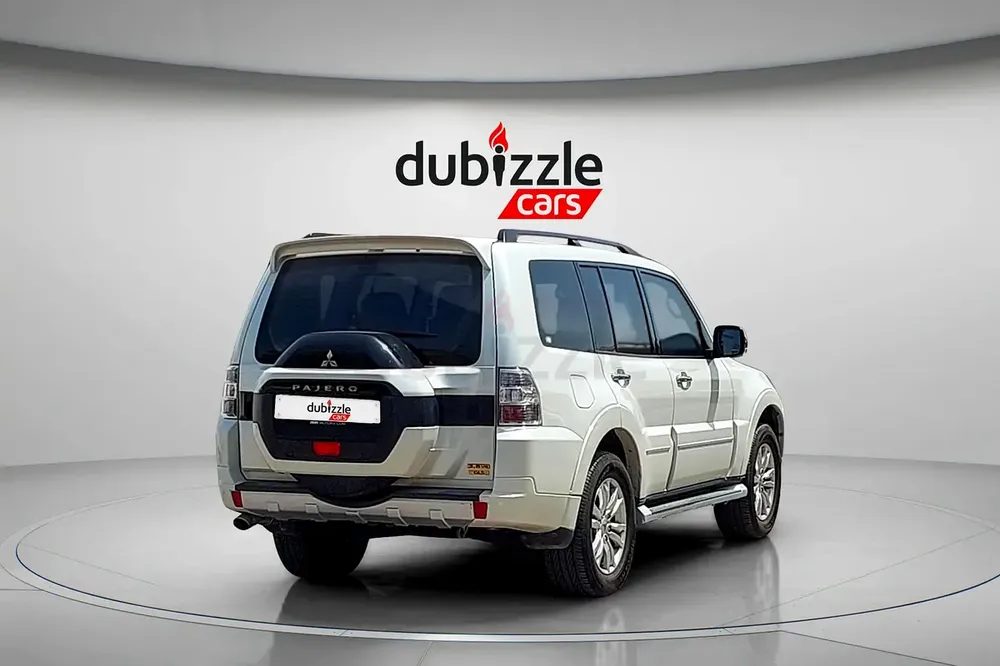 AED 988/month | 2020 Mitsubishi Pajero  | GCC Specs | Ref#469339 - Image 6