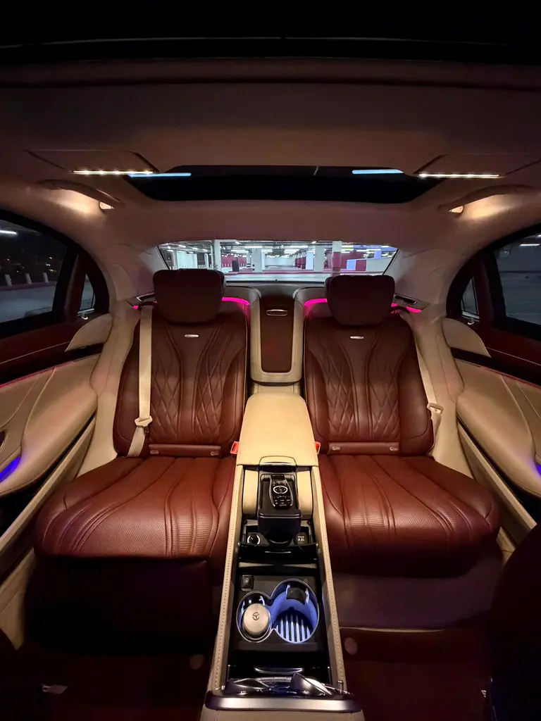 2019 55,000 KM GCC S63 AMG - Image 12