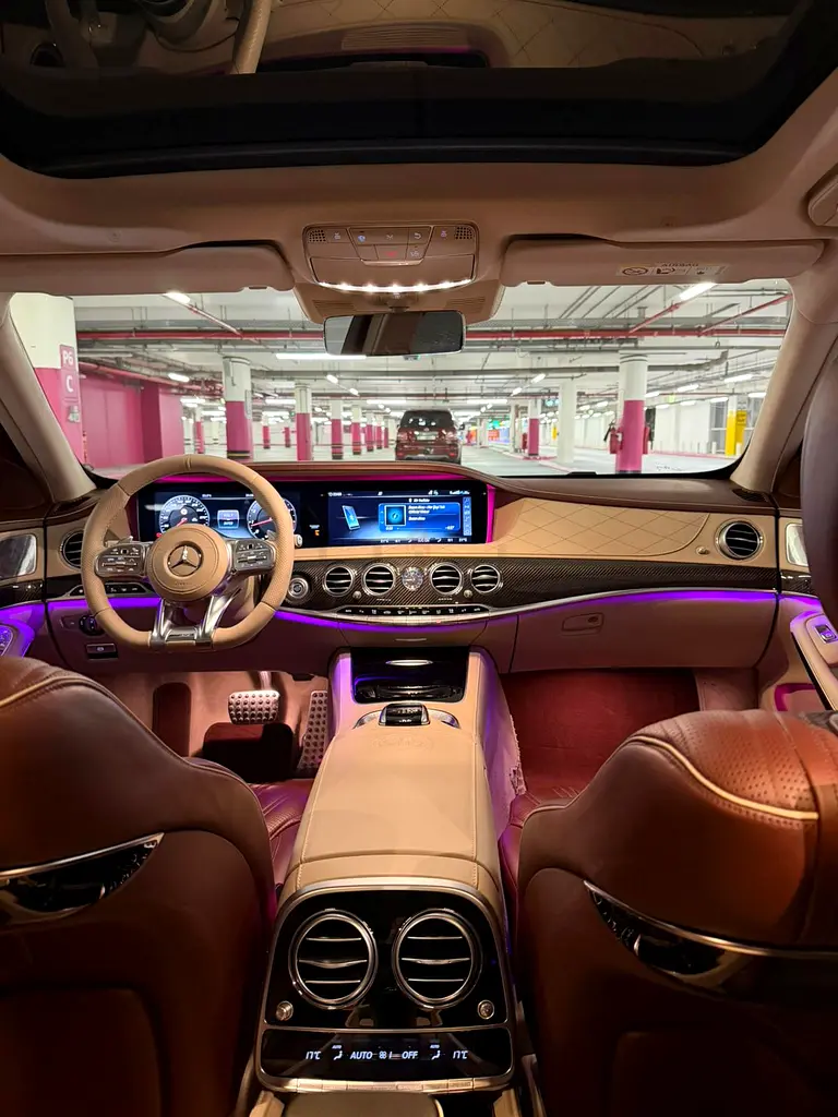 2019 55,000 KM GCC S63 AMG - Image 19