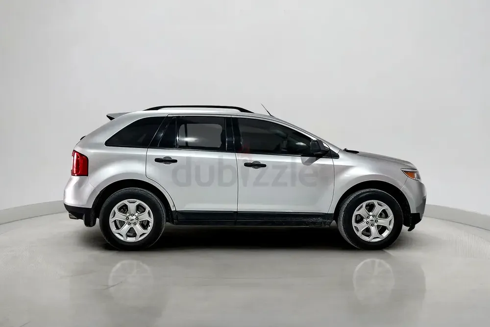 2014 Ford Edge Se 3.5L | GCC Specifications - Image 4