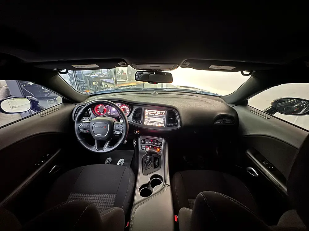 [DODGE CHALLENGER SCATPACK 6.4L V8] - Image 10