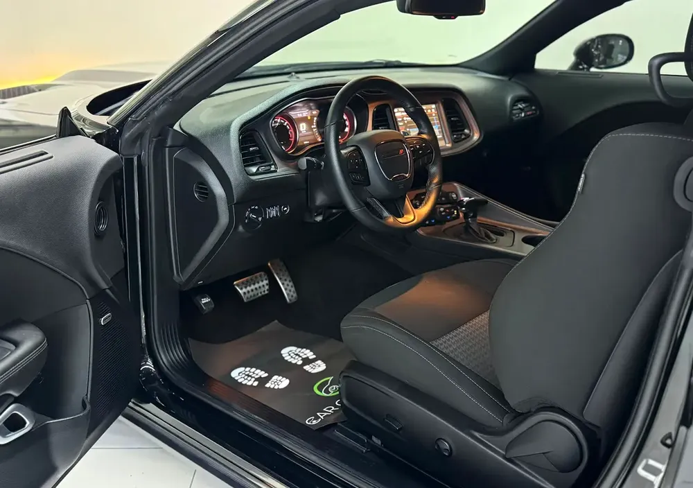 [DODGE CHALLENGER SCATPACK 6.4L V8] - Image 16