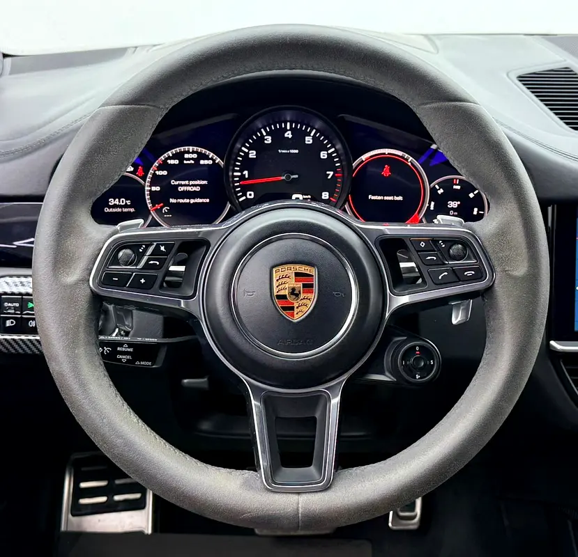 2020 Porsche Cayenne Coupe With GT Package, 2026 Porsche Warranty, Full Porsche service History, GCC - Image 15