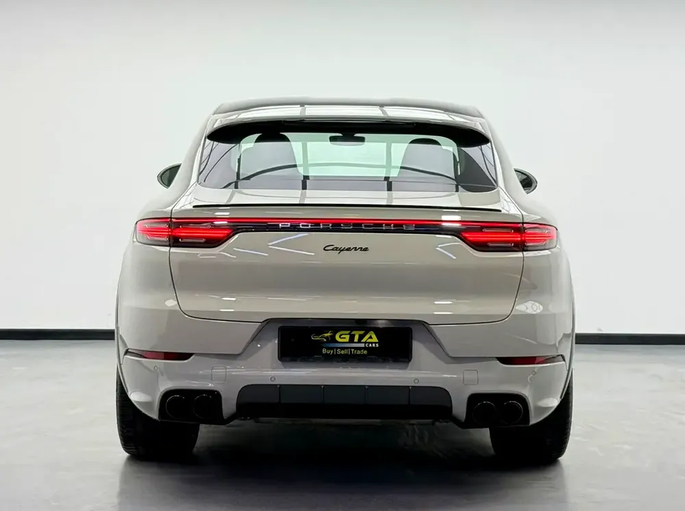 2020 Porsche Cayenne Coupe With GT Package, 2026 Porsche Warranty, Full Porsche service History, GCC - Image 5