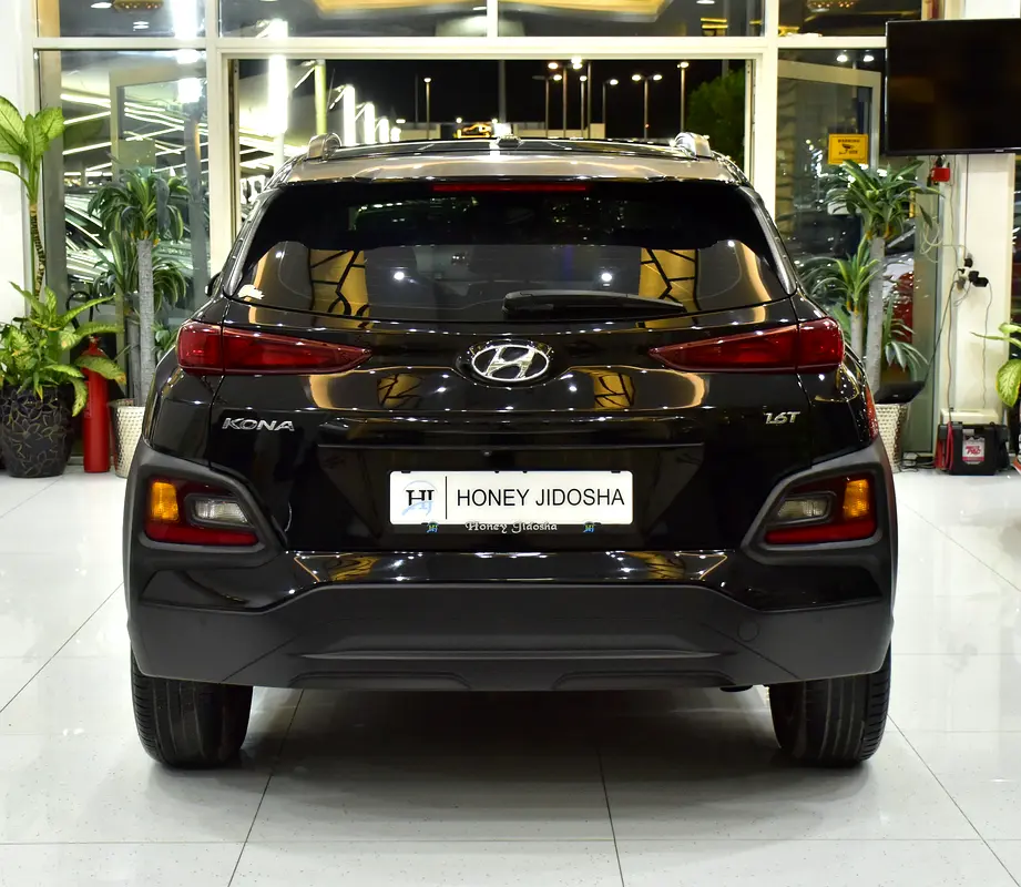 AED 555 EMi for 5Yrs | Hyundai Kona 1.6T ( 2018 Model ) in Black Color Korean Specs - Image 5