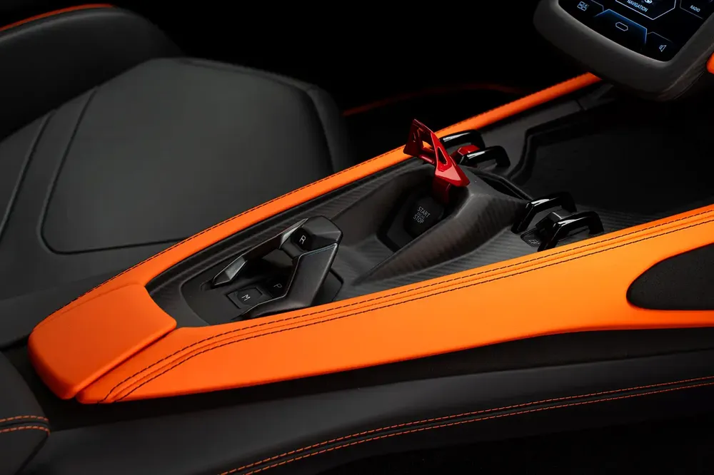 LAMBORGHINI REVUELTO I Brand New I Lease To Own I Ad Personam I Warranty I Service - Image 15