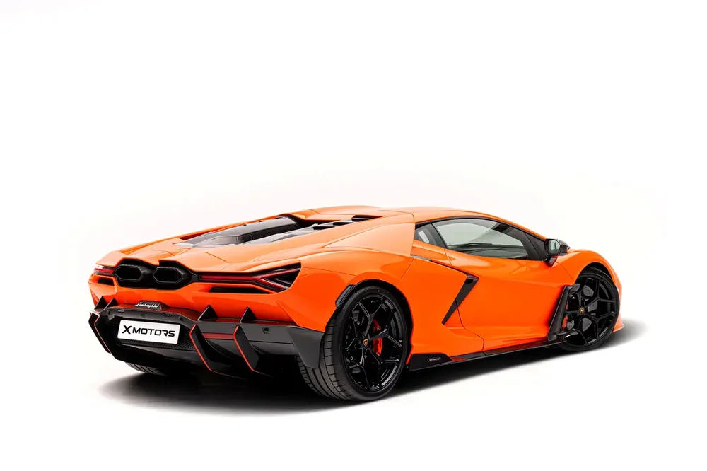 LAMBORGHINI REVUELTO I Brand New I Lease To Own I Ad Personam I Warranty I Service - Image 4