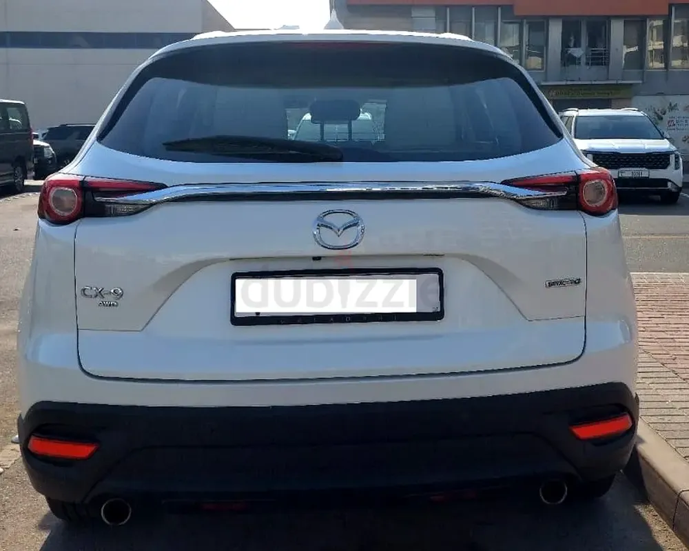 Pristine 2021 Mazda CX-9 GS | GCC Specs | Low Mileage | Family SUV - Image 11
