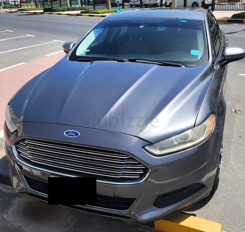 Ford Fusion 2014 GCC Specs - Reliable Sedan in Excellent Condition - Image 4