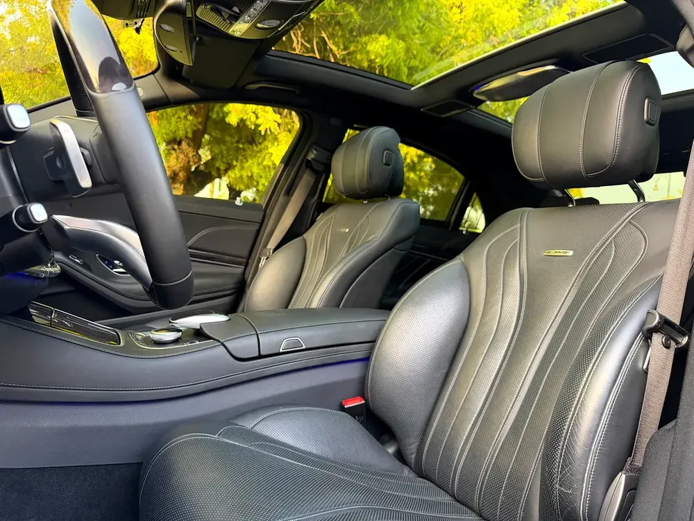 Mercedes-Benz S 63 AMG 4MATIC+ 2017 - Korean Specs - Excellent Condition - Image 11