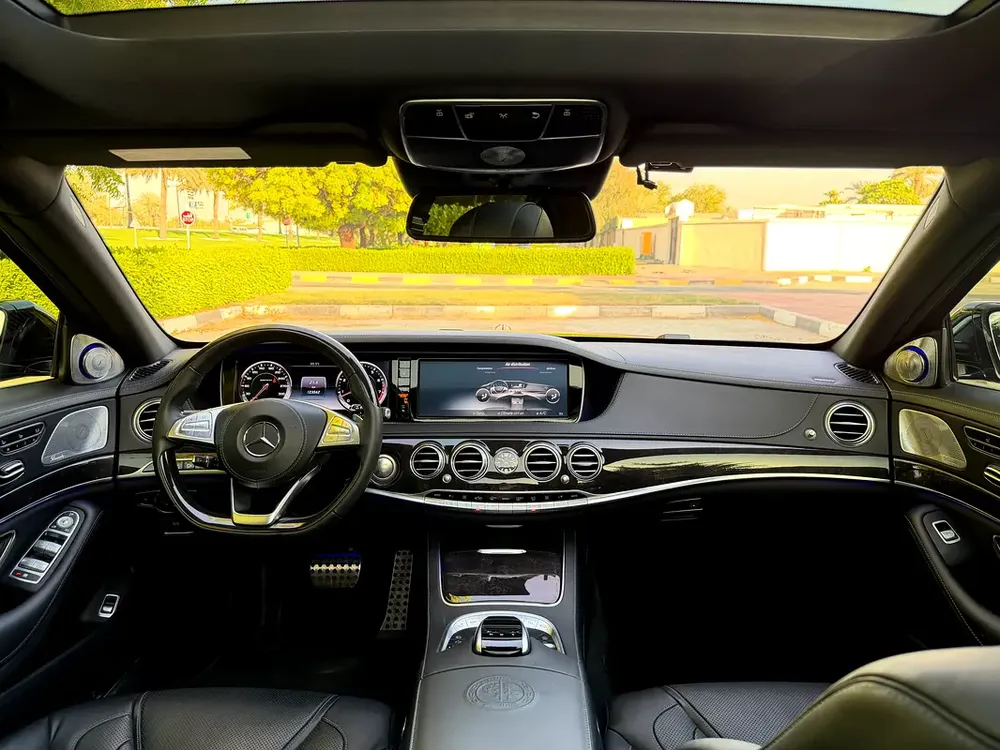 Mercedes-Benz S 63 AMG 4MATIC+ 2017 - Korean Specs - Excellent Condition - Image 13