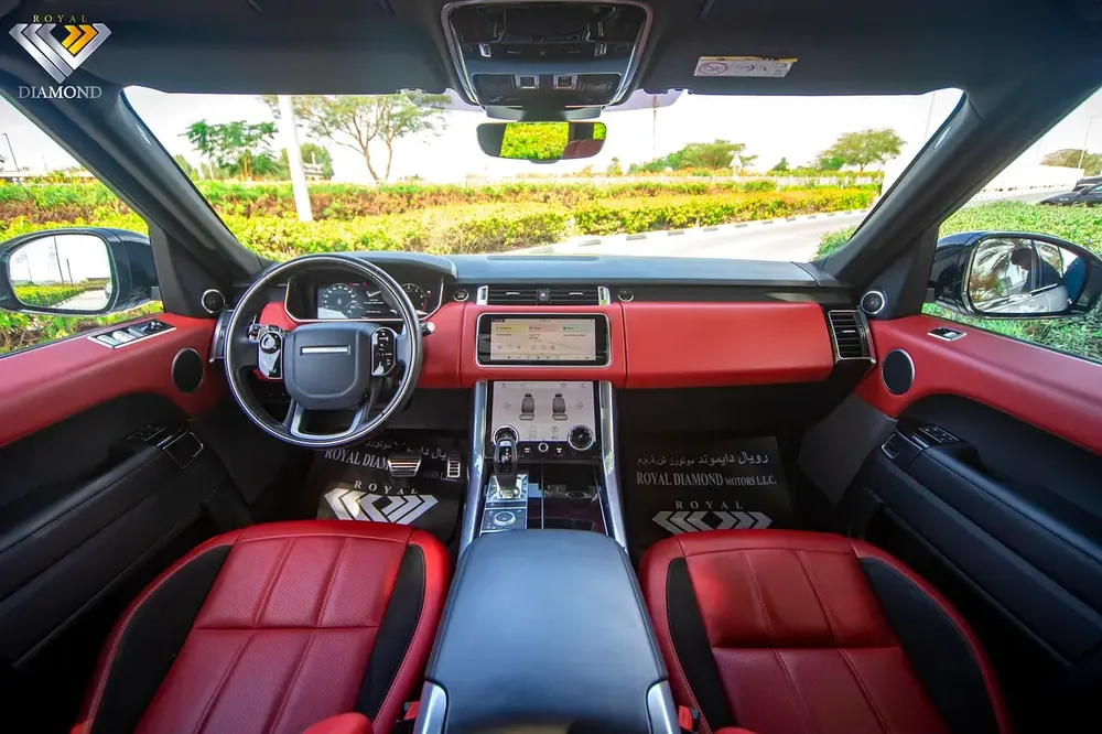 Range Rover Sport HSE Dynamic 2022 GCC Under Warranty From Agency Bank installment available - Image 14