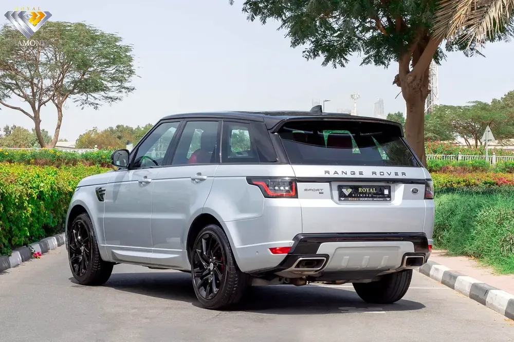 Range Rover Sport HSE Dynamic 2022 GCC Under Warranty From Agency Bank installment available - Image 6