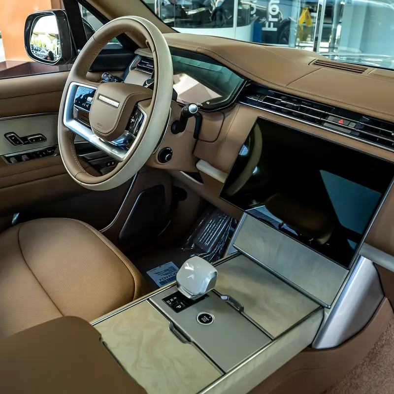 2026 RANGE ROVER  VOUGE  SV  BRAND NEW - Image 4