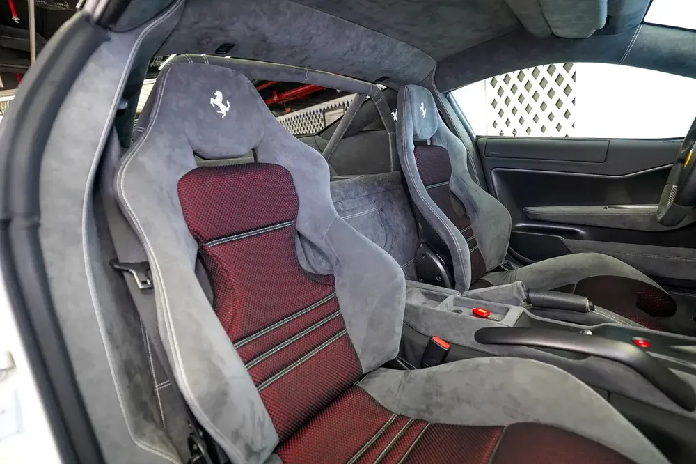 599 GTO | MATT CARBON INTERIOR | CARBON EXTERIOR | WARRANTY AVAILABLE - Image 19