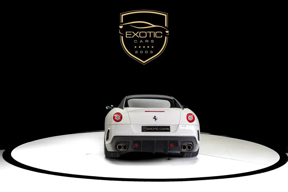 599 GTO | MATT CARBON INTERIOR | CARBON EXTERIOR | WARRANTY AVAILABLE - Image 5