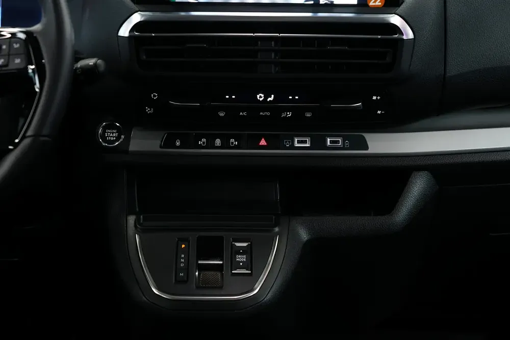 Citroen SpaceTourer 2026 GCC Specs Brand New - Image 11