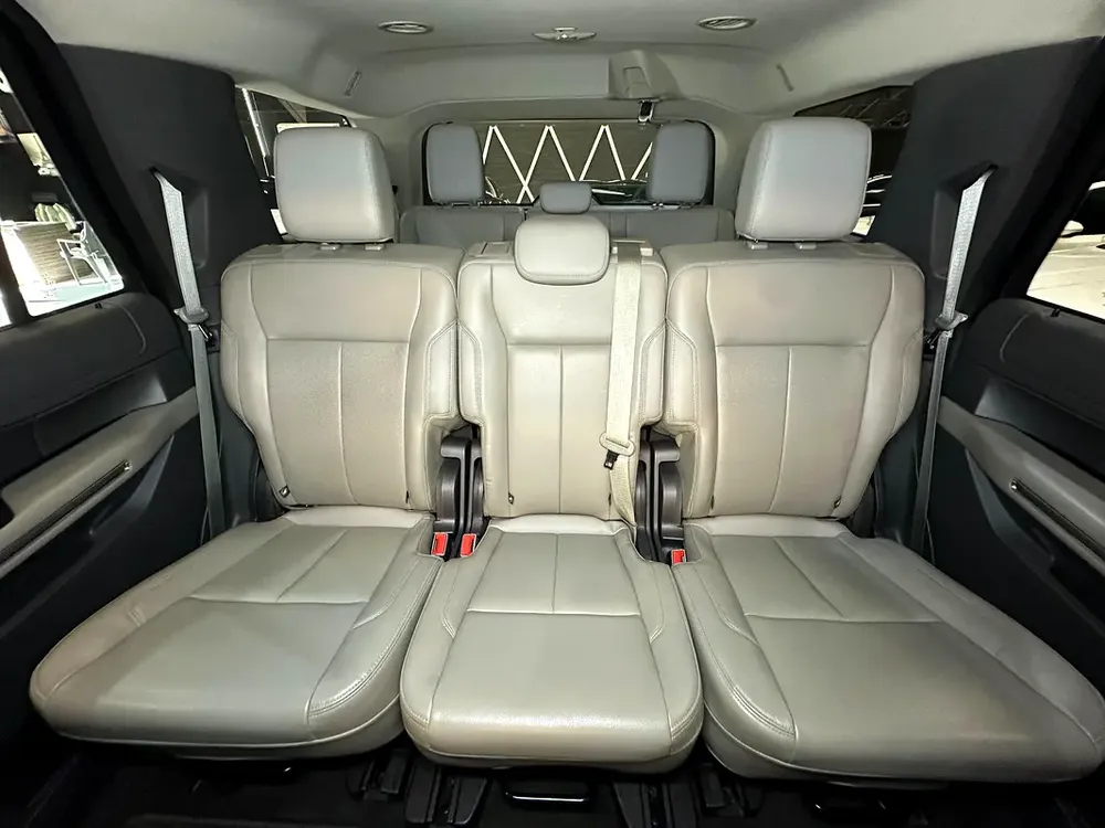 2019 Ford Expedition XLT - GCC Specs - Image 11